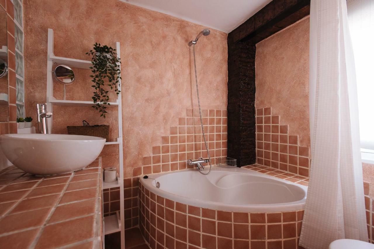Cozy Attic With Terrace- 1Bd 1Bth- San Vicente Appartement Sevilla Buitenkant foto