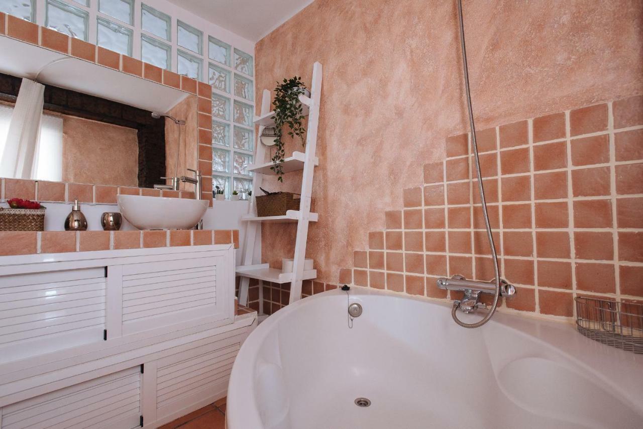 Cozy Attic With Terrace- 1Bd 1Bth- San Vicente Appartement Sevilla Buitenkant foto
