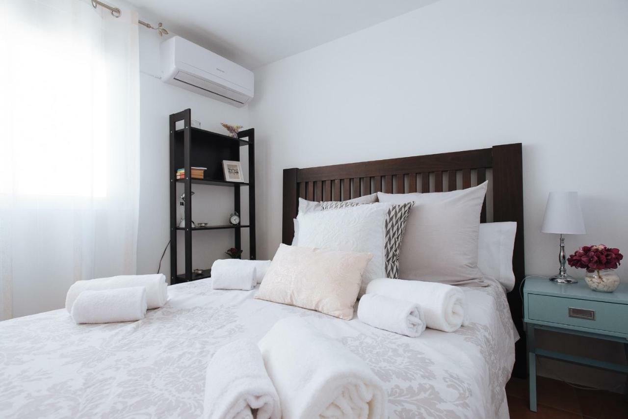 Cozy Attic With Terrace- 1Bd 1Bth- San Vicente Appartement Sevilla Buitenkant foto