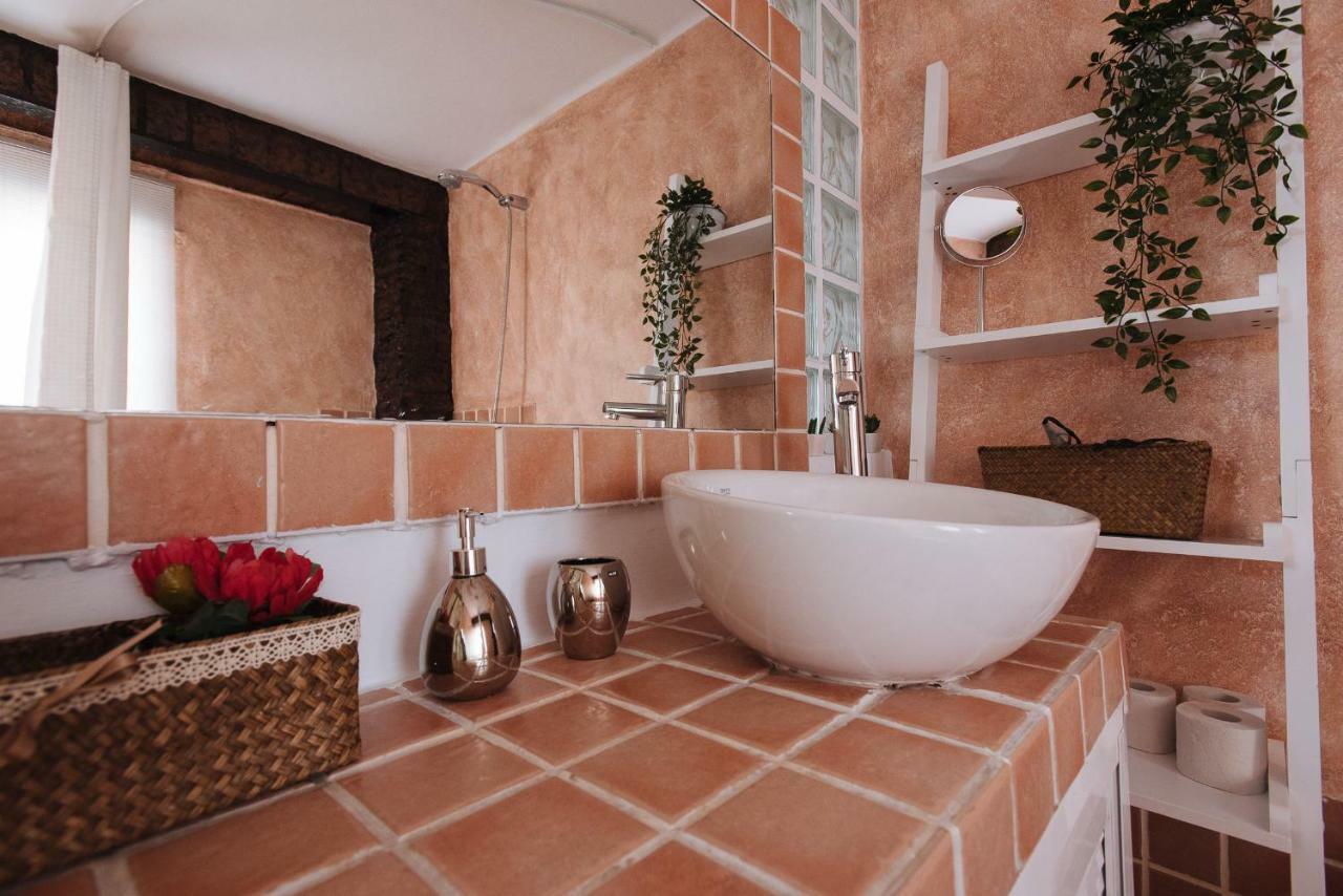 Cozy Attic With Terrace- 1Bd 1Bth- San Vicente Appartement Sevilla Buitenkant foto