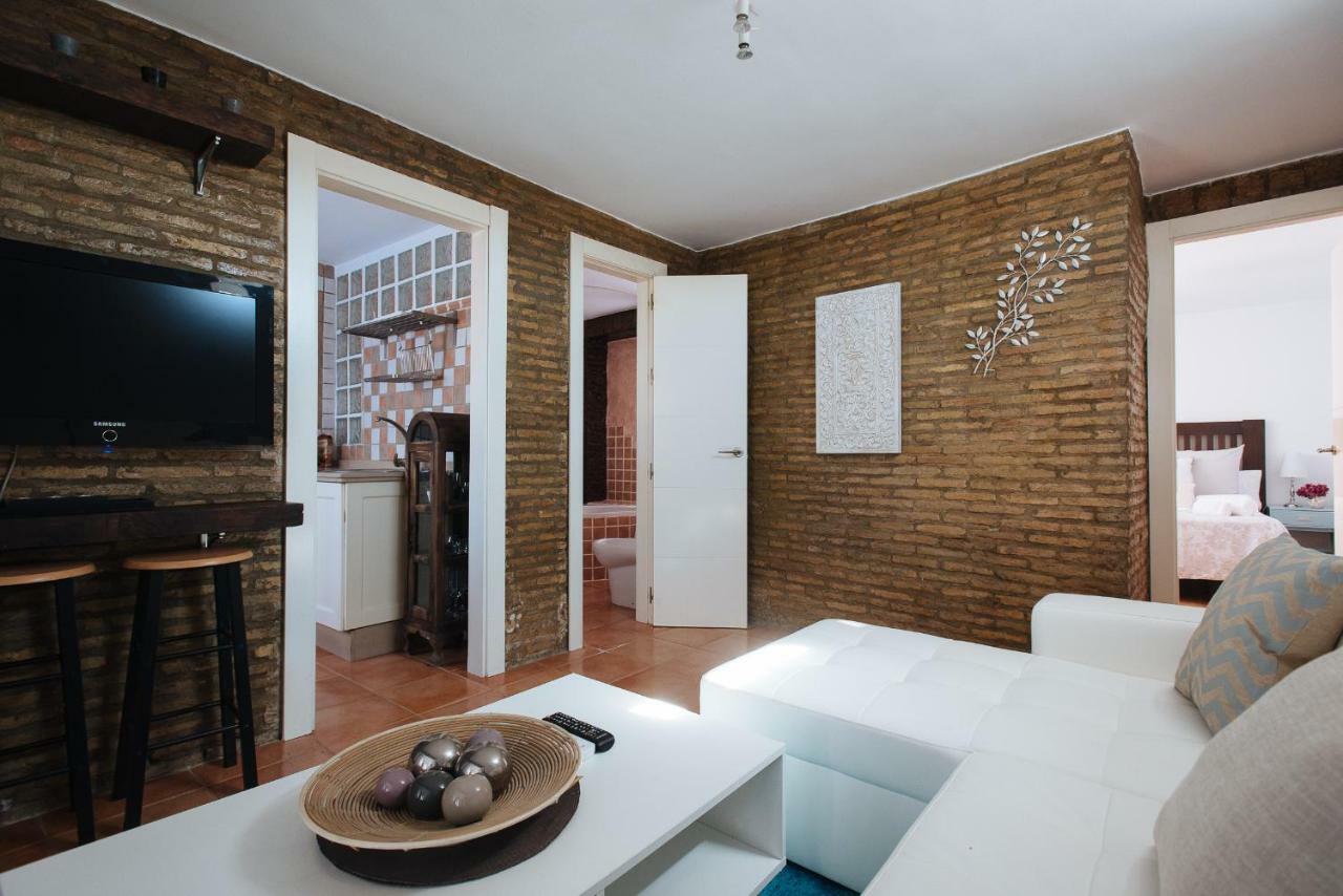 Cozy Attic With Terrace- 1Bd 1Bth- San Vicente Appartement Sevilla Buitenkant foto